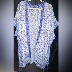 Paisley Short Sleeve Duster with Tassels